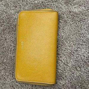 Aldo wallet